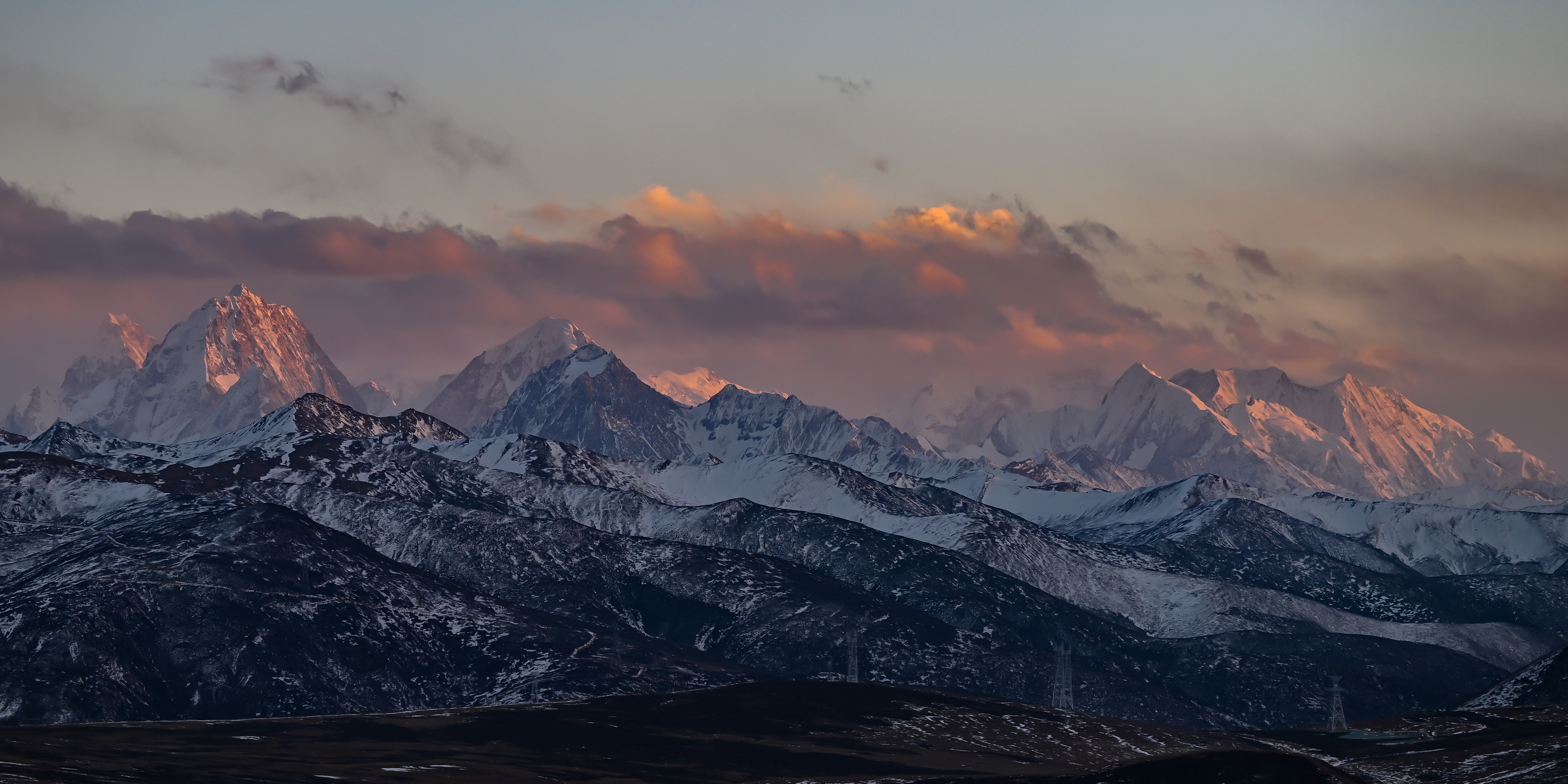 Sunlit Rose Peak / February 2024 / Garze, Sichuan, China